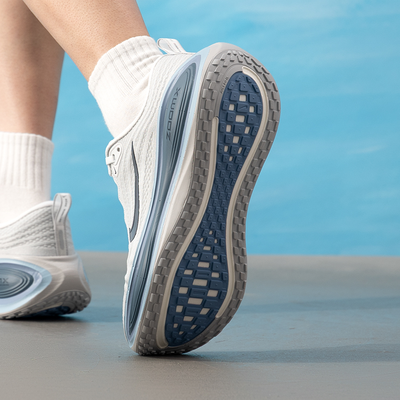 Scarpe da uomo Nike originali, - Lightweight Road Running Shoes recensione e prezzo
